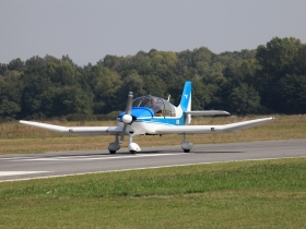 AEROMOBILE PER IL TRAINO / TURISMO ROBIN DR 400 / 180, I-ITAP - AEROCLUB VOLOVELISTICO TOSCANO